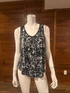 Fred David Black & White Abstract Tank